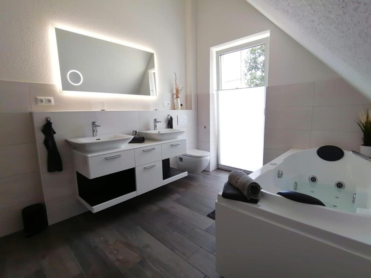 Meerglück - Fachwerkhaus Für 2-6 Personen, Ideal Mit Pferd Und Hund! *
