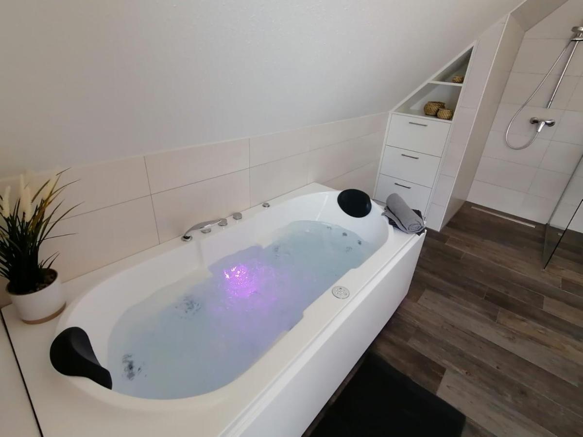 Meerglück - Fachwerkhaus Für 2-6 Personen, Ideal Mit Pferd Und Hund! * Cuxhaven